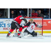 Kelowna Rockets pressure the Prince George Cougars