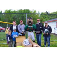 Wisconsin Woodchucks and Share the Glove Grant Recipient